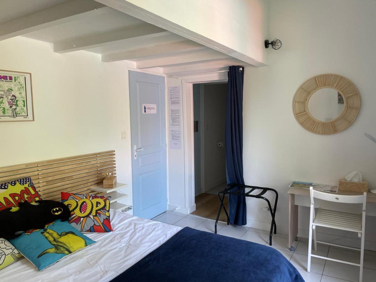 Merig'Home Chambre Bd Climatisee Dans Maison Avec Piscine Au Calme En Ville, Sdb & Toilettes Prives Ангулем Экстерьер фото
